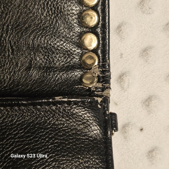 Cache Clutch - Picture 4 of 12